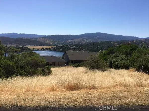 17063 Squirrelhill, Hidden Valley Lake, CA 95467