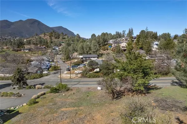 10413 Point Lakeview, Kelseyville, CA 95451