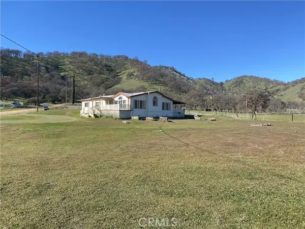 2710 Smith Lane, Clearlake, CA 95422