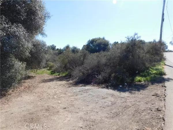 3362 7th, Clearlake, CA 95422