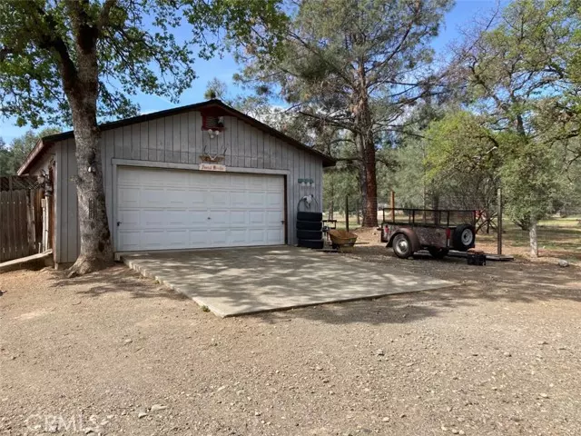 3185 Tamarack Way, Clearlake Oaks, CA 95423