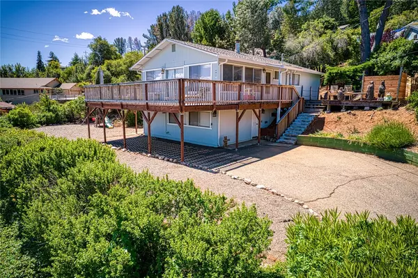 3322 Riviera West Drive, Kelseyville, CA 95451