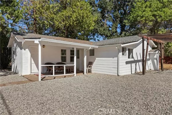 14360 Walnut Avenue, Clearlake, CA 95422