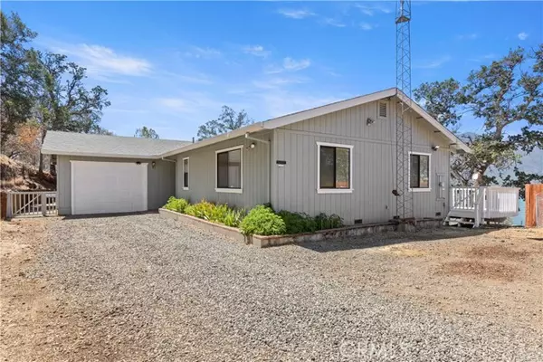 3002 Crestview Drive, Clearlake, CA 95424