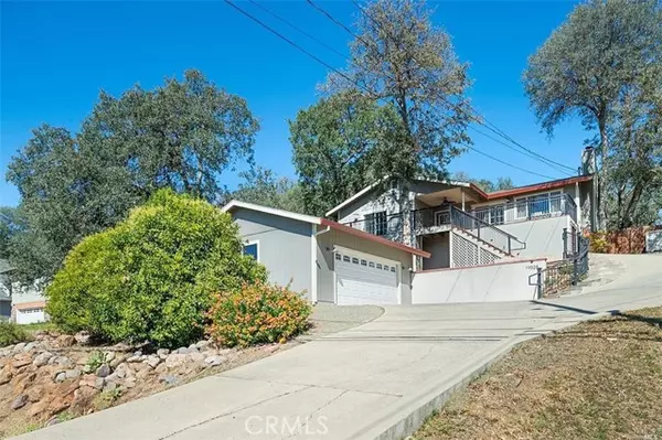 19528 Mountain Meadow North, Hidden Valley Lake, CA 95467