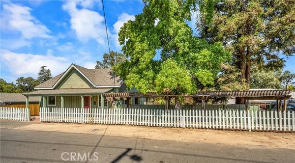 490 5th Street, Lakeport, CA 95453