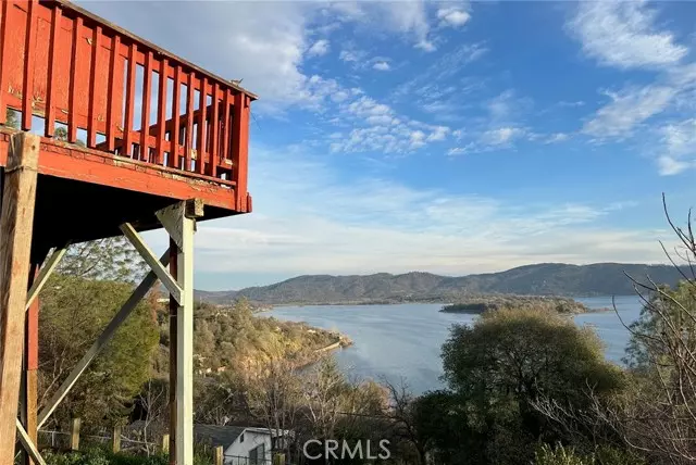 11633 Lakeview Drive, Clearlake Oaks, CA 95423