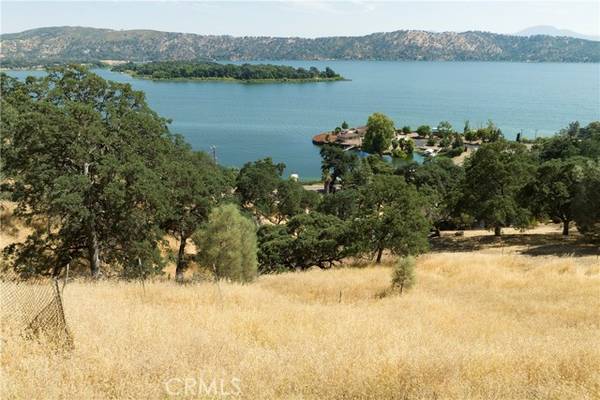 12039 Lakeview, Clearlake Oaks, CA 95423