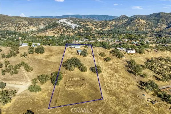 2579 Indian Hill Road, Clearlake Oaks, CA 95423