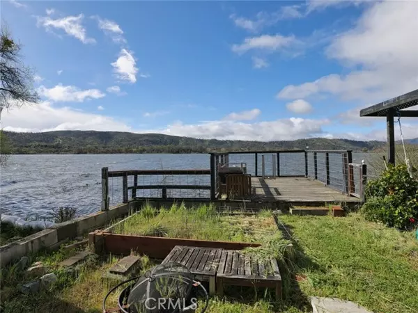 Clearlake Oaks, CA 95423,13050 Island #22