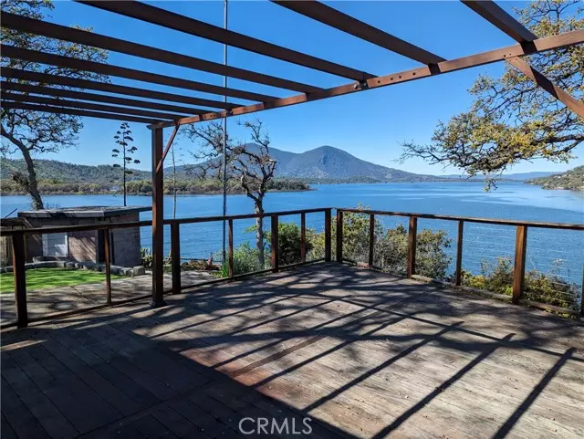 Clearlake Oaks, CA 95423,12800 Oak Knoll