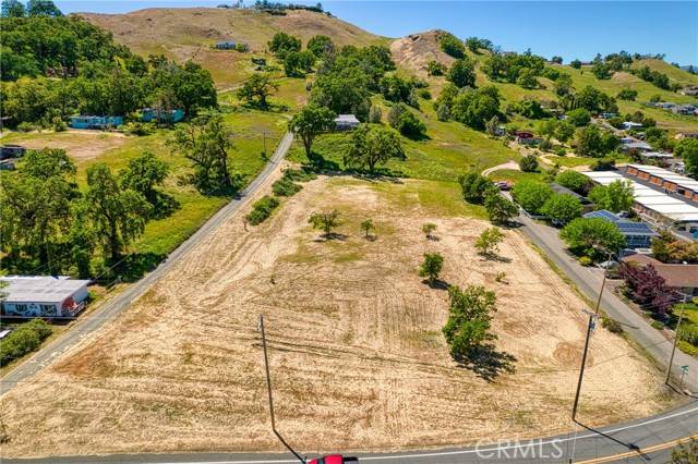 3985 Lakeshore, Lakeport, CA 95453