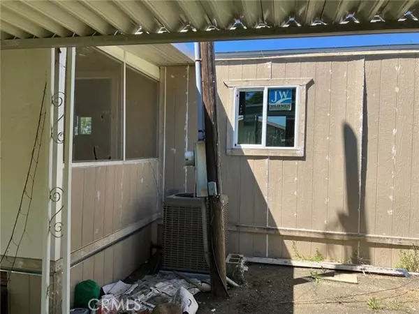 Clearlake, CA 95422,15870 42nd Avenue