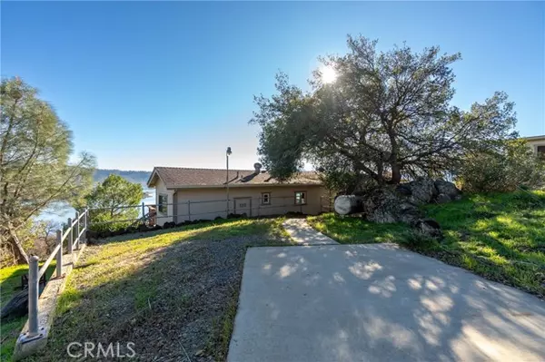 Clearlake Oaks, CA 95423,11948 Lakeview Drive