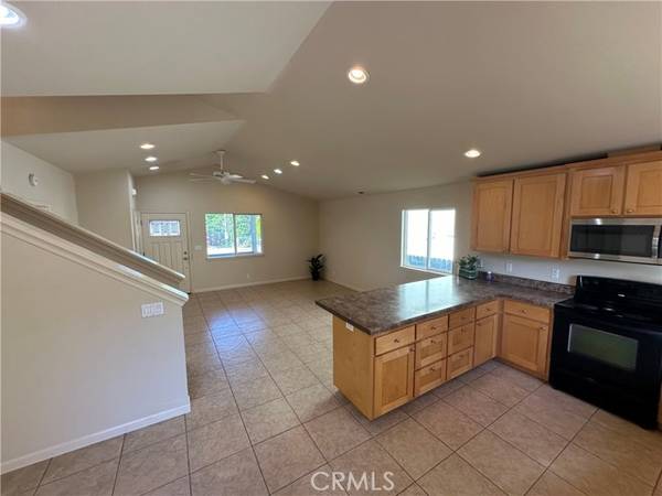 Clearlake Oaks, CA 95423,13142 Third Street