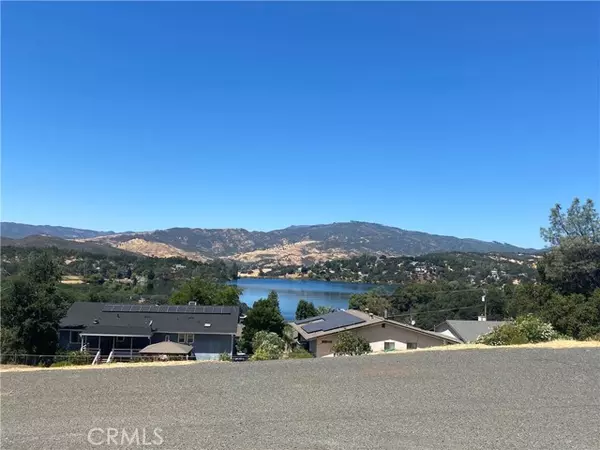 17211 Meadow View, Hidden Valley Lake, CA 95467