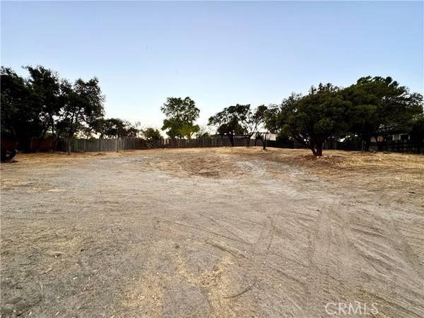 3429 2nd, Clearlake, CA 95422