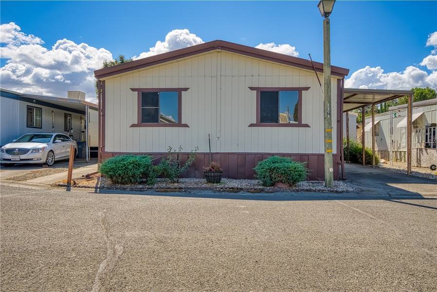 1025 Martin #27, Lakeport, CA 95453