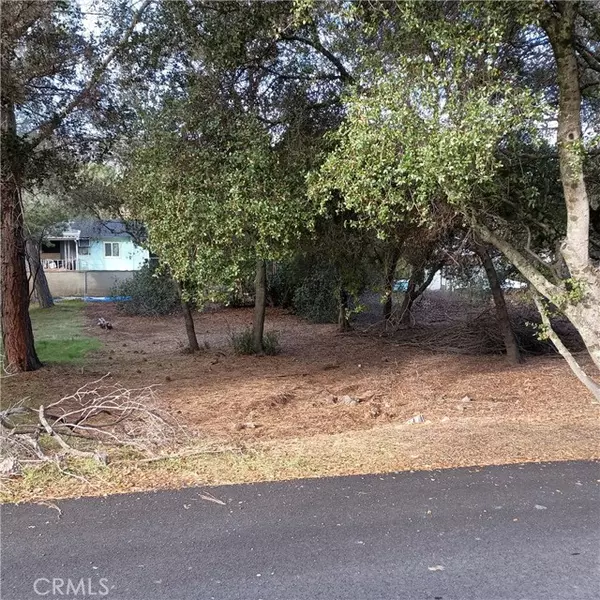 3021 9th, Clearlake, CA 95422