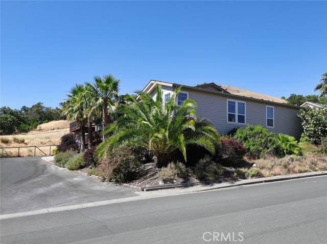 325 Island View Drive, Lakeport, CA 95453