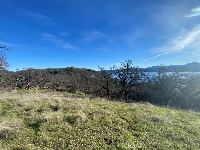 10697 Crestview, Clearlake, CA 95422