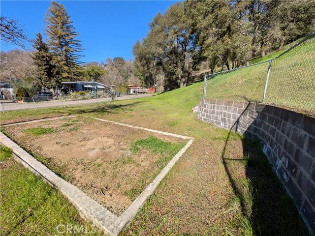 Lucerne, CA 95458,5857 Roland