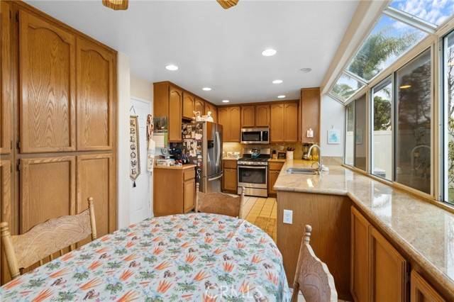 Rancho Santa Margarita, CA 92688,22 Sendero
