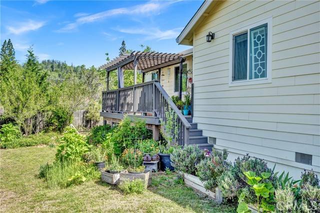 Cobb, CA 95426,15314 Summit Boulevard