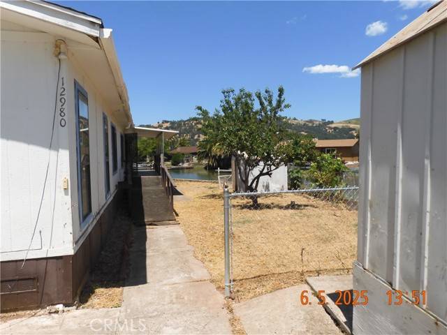 Clearlake Oaks, CA 95423,12980 Island Drive