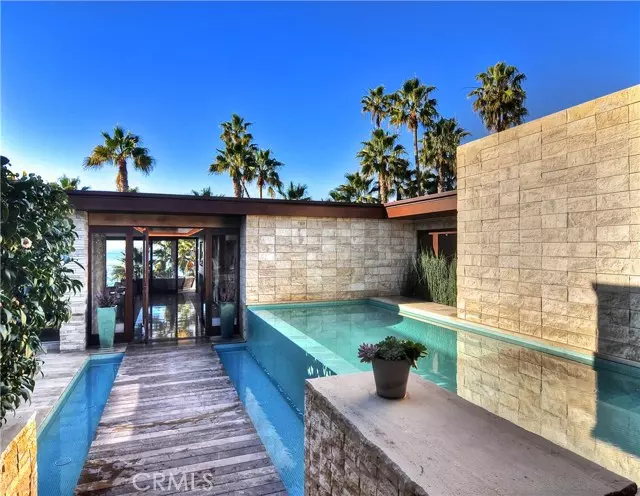 2495 Riviera Drive, Laguna Beach, CA 92651