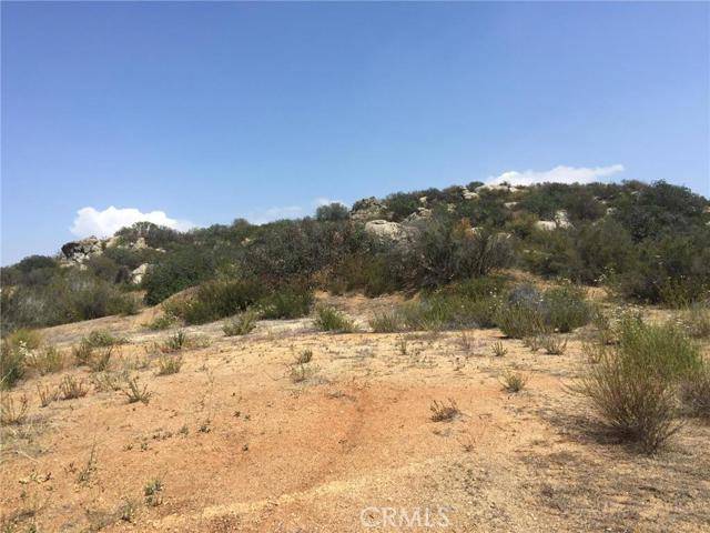 Homeland, CA 92548,23002 Sky Mesa Road