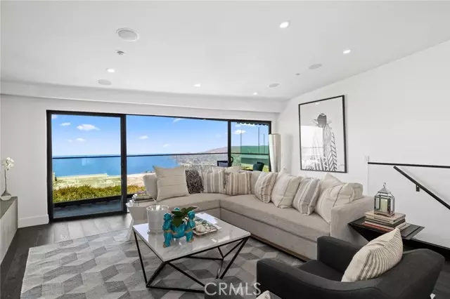 Laguna Beach, CA 92651,1147 Miramar Street