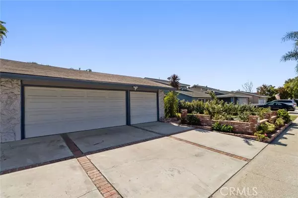 23412 Dune Mear Road, Lake Forest, CA 92630