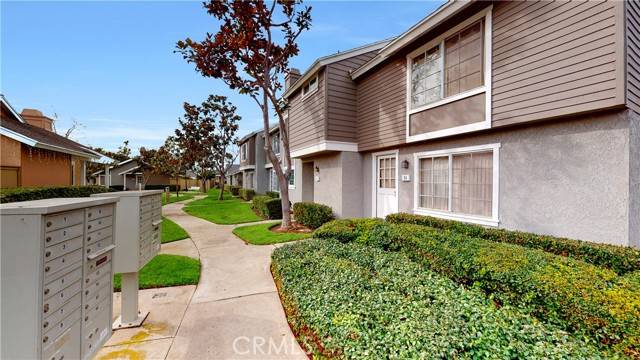 38 Eagle Run, Irvine, CA 92614