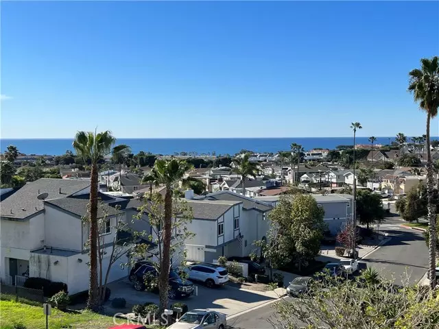 Dana Point, CA 92629,33901 Mariana Drive #1