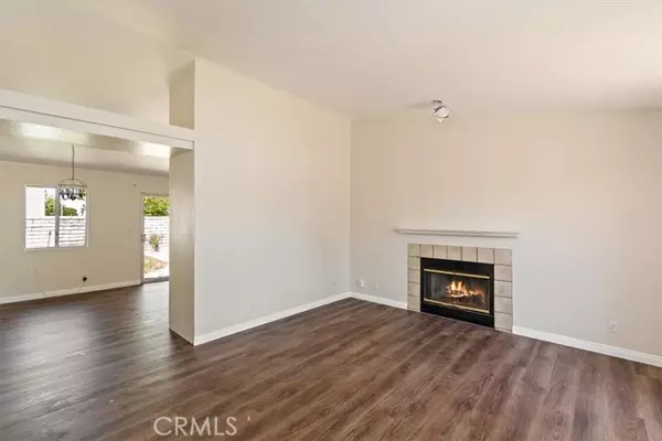 Palmdale, CA 93552,5877 Charlotte Place