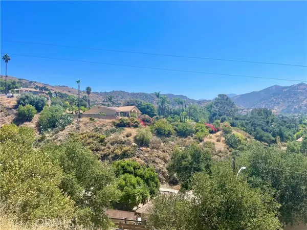 Glendora, CA 91741,435 Conifer