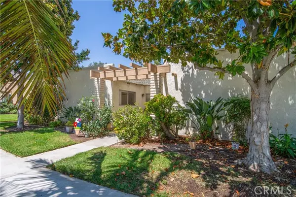 3005 Via Buena Vista #D, Laguna Woods, CA 92637