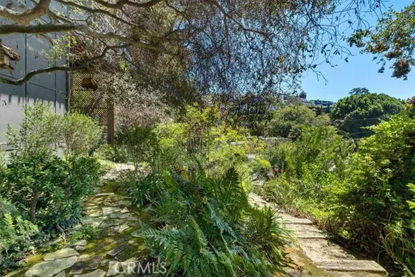 Laguna Beach, CA 92651,825 Park Avenue