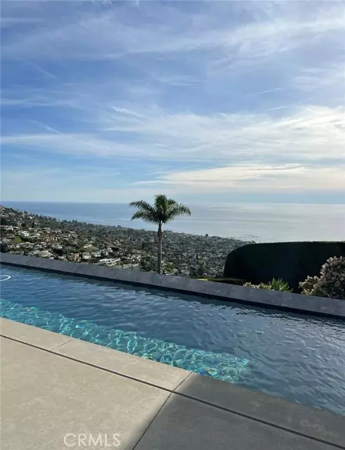 Laguna Beach, CA 92651,1265 Pacific Avenue