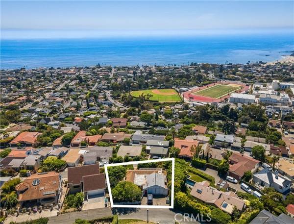 750 Coast View Drive, Laguna Beach, CA 92651