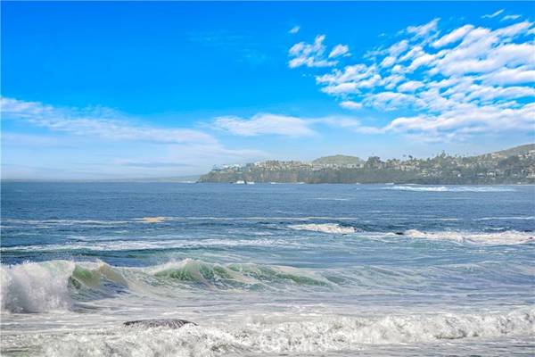 106 Blue Lagoon, Laguna Beach, CA 92651