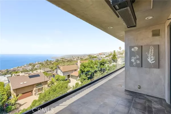 Laguna Beach, CA 92651,733 Bolsana