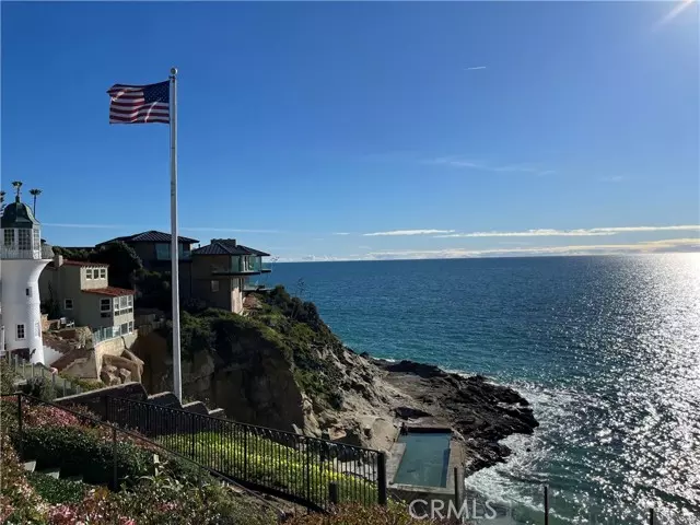 Laguna Beach, CA 92651,50 N La Senda Drive