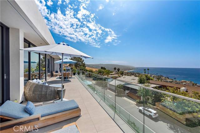 515 Dunnegan Drive, Laguna Beach, CA 92651