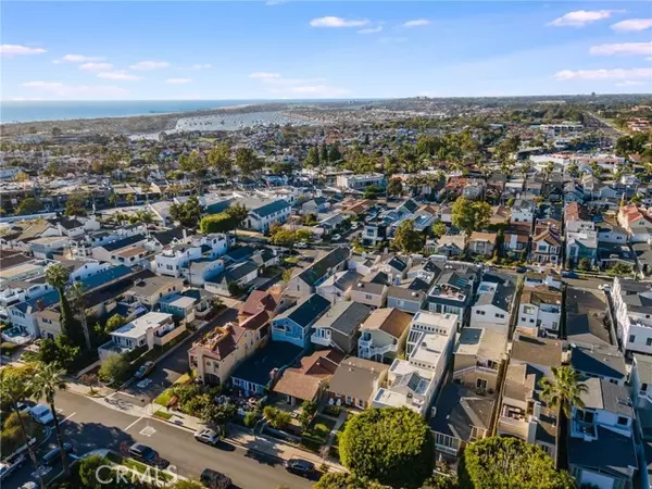 Corona Del Mar, CA 92625,705 Iris