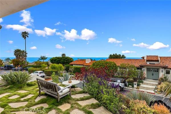 Laguna Beach, CA 92651,71 S La Senda Drive