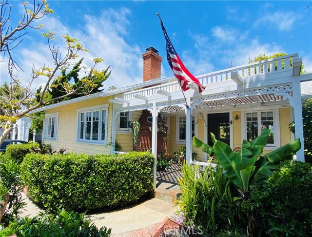 556 Through Street, Laguna Beach, CA 92651