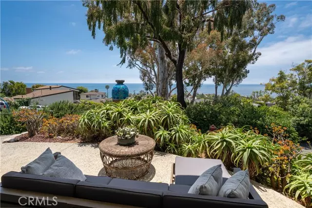 400 Panorama Drive, Laguna Beach, CA 92651