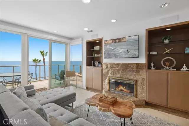 Laguna Beach, CA 92651,915 Gaviota